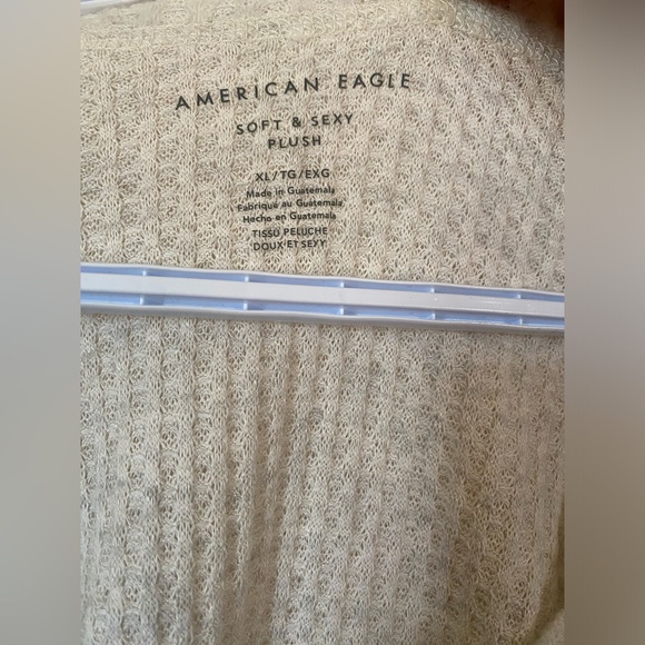 American Eagle soft and sexy plush long sleeve shirt - Picture 3 of 3